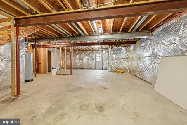 $650,000 | 12151 Hayfield Court, Bristow, VA 20136