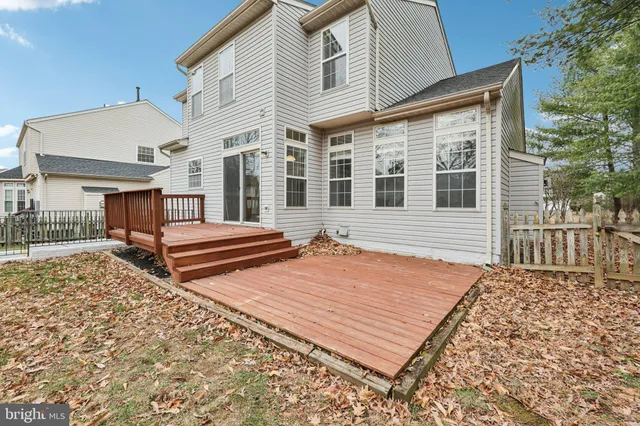 $650,000 | 12151 Hayfield Court, Bristow, VA 20136