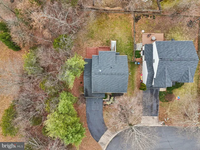 $650,000 | 12151 Hayfield Court, Bristow, VA 20136