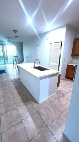 $2,600 | 8720 Cypress Walk Court, Unit 8720, Tamarac, FL 33321