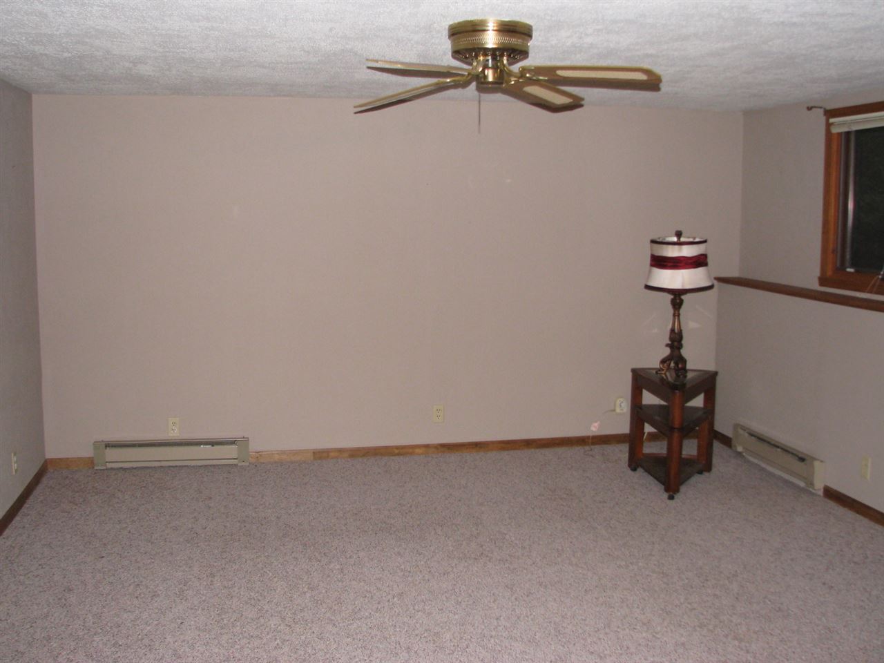 12477 North Gate Road Roscoe, IL 61073 - Photo 11 of 21 Gallery Image 11