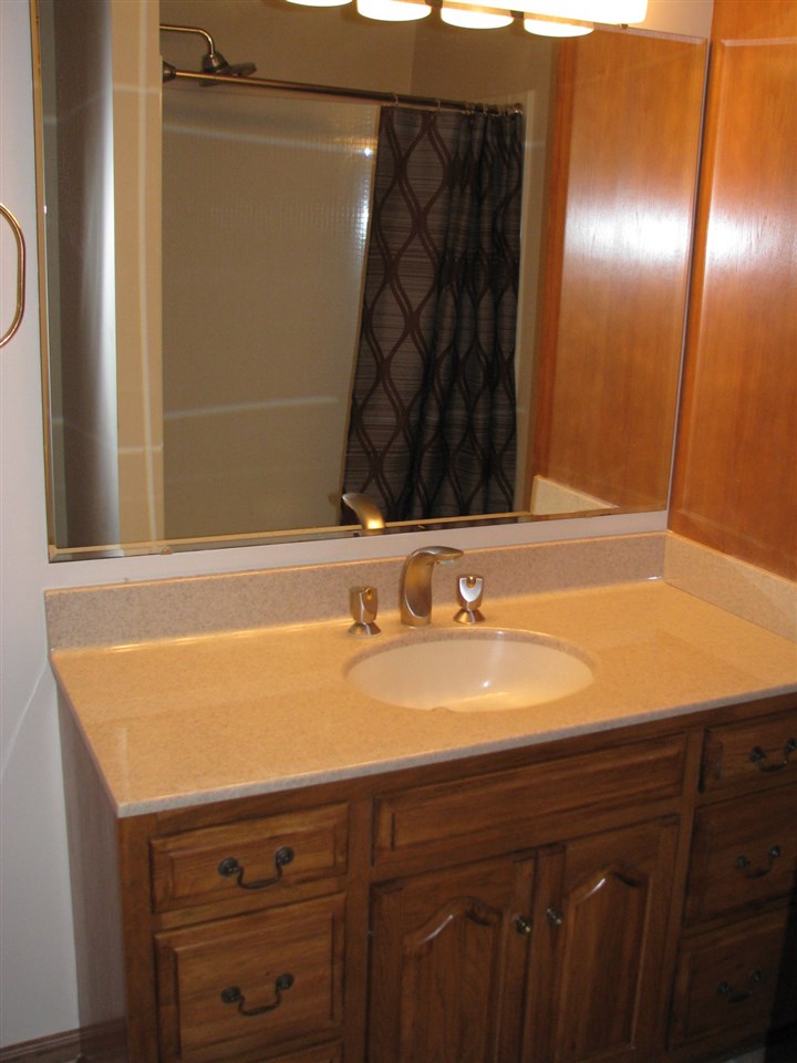 12477 North Gate Road Roscoe, IL 61073 - Photo 18 of 21 Gallery Image 18