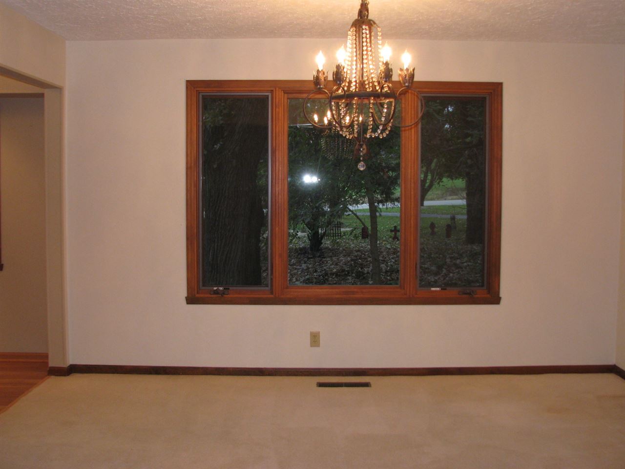 12477 North Gate Road Roscoe, IL 61073 - Photo 9 of 21 Gallery Image 9