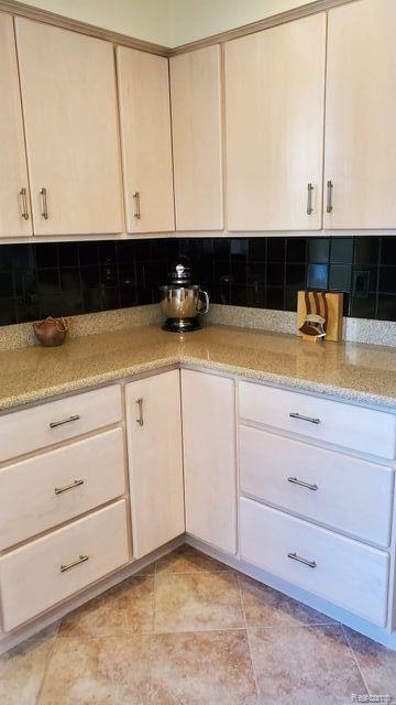 996 Golfview Court, Unit 2 Rochester, MI 48307 - Photo 13 of 44 Gallery Image 13