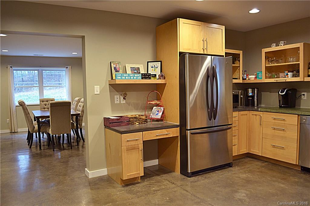 38 Gouges Branch Road Leicester, NC 28748 - Photo 8 of 26 Gallery Image 8