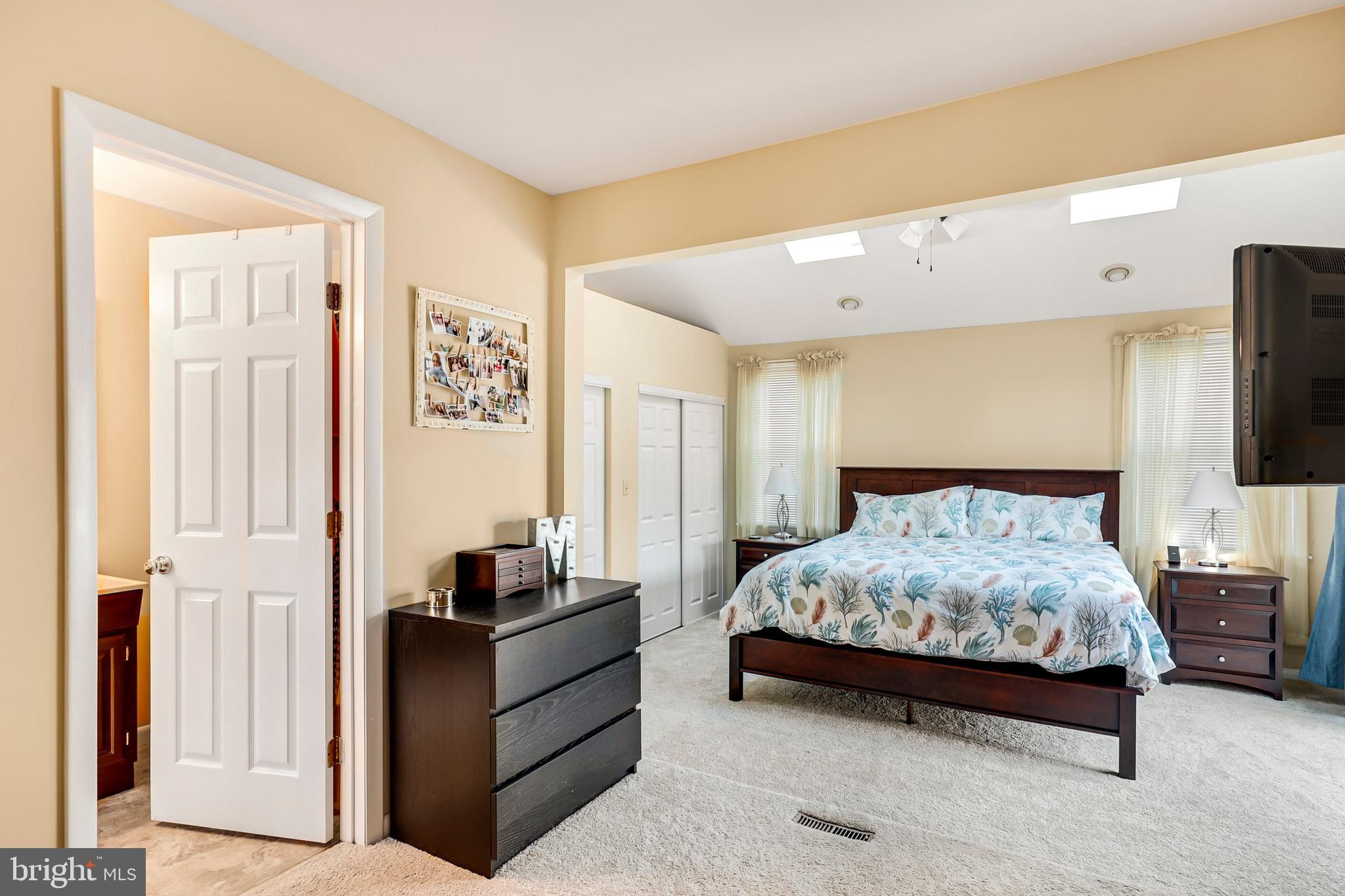 1308 Carroll Road Severna Park, MD 21146 - Photo 19 of 35 Owners Large Ensuite