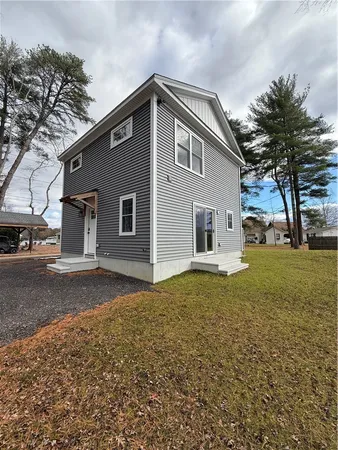 $529,900 | 25 Hill Farm Camp Road, Coventry, RI 02816