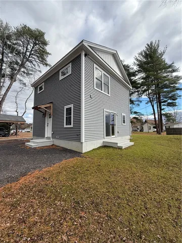 $529,900 | 25 Hill Farm Camp Road, Coventry, RI 02816