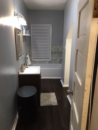 46-48 Beauchamp Street Springfield, MA 01107 - Photo 7 of 10 Gallery Image 7