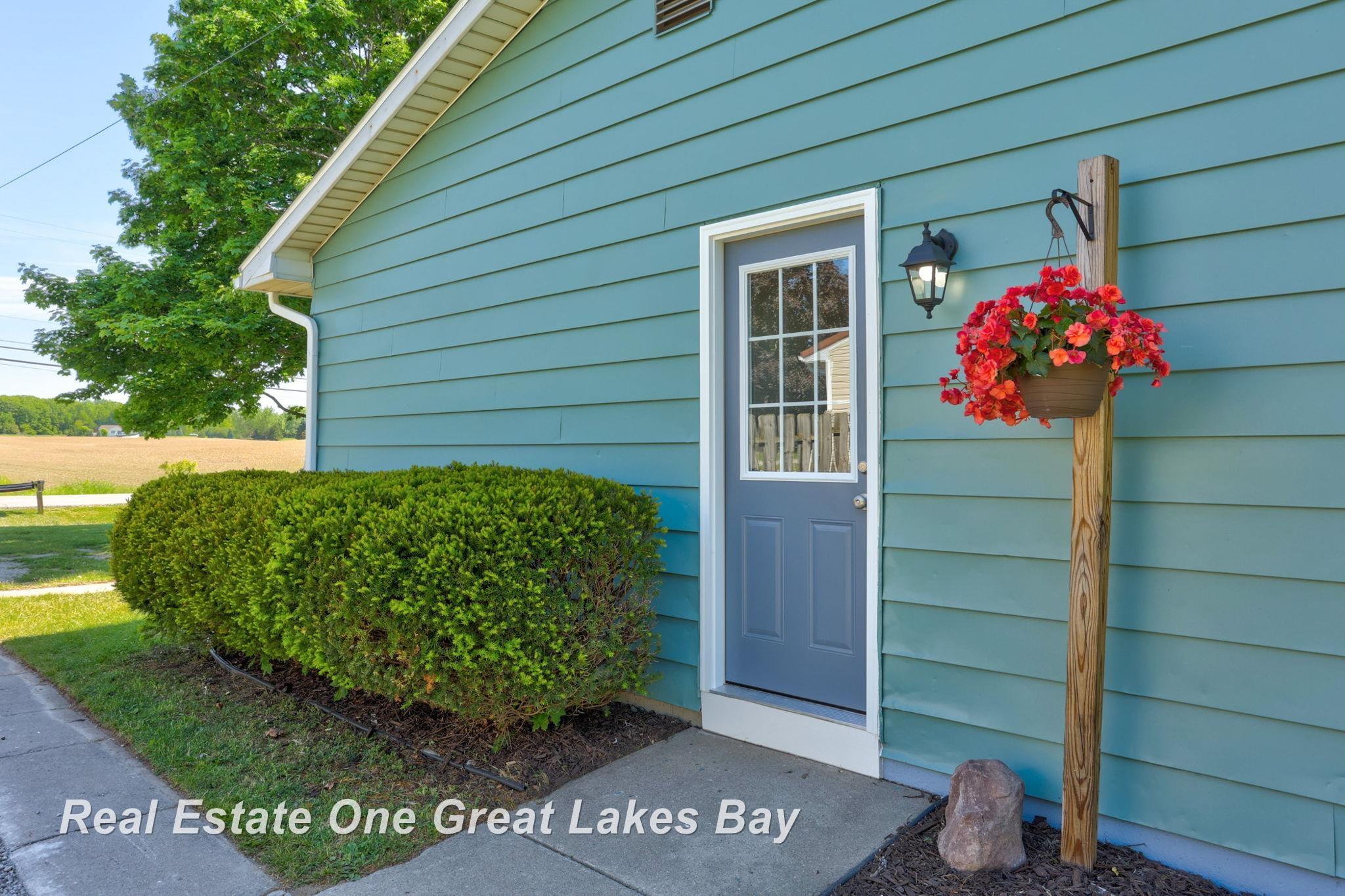 1813 Van Geisen Road Caro, MI 48723 - Photo 28 of 38