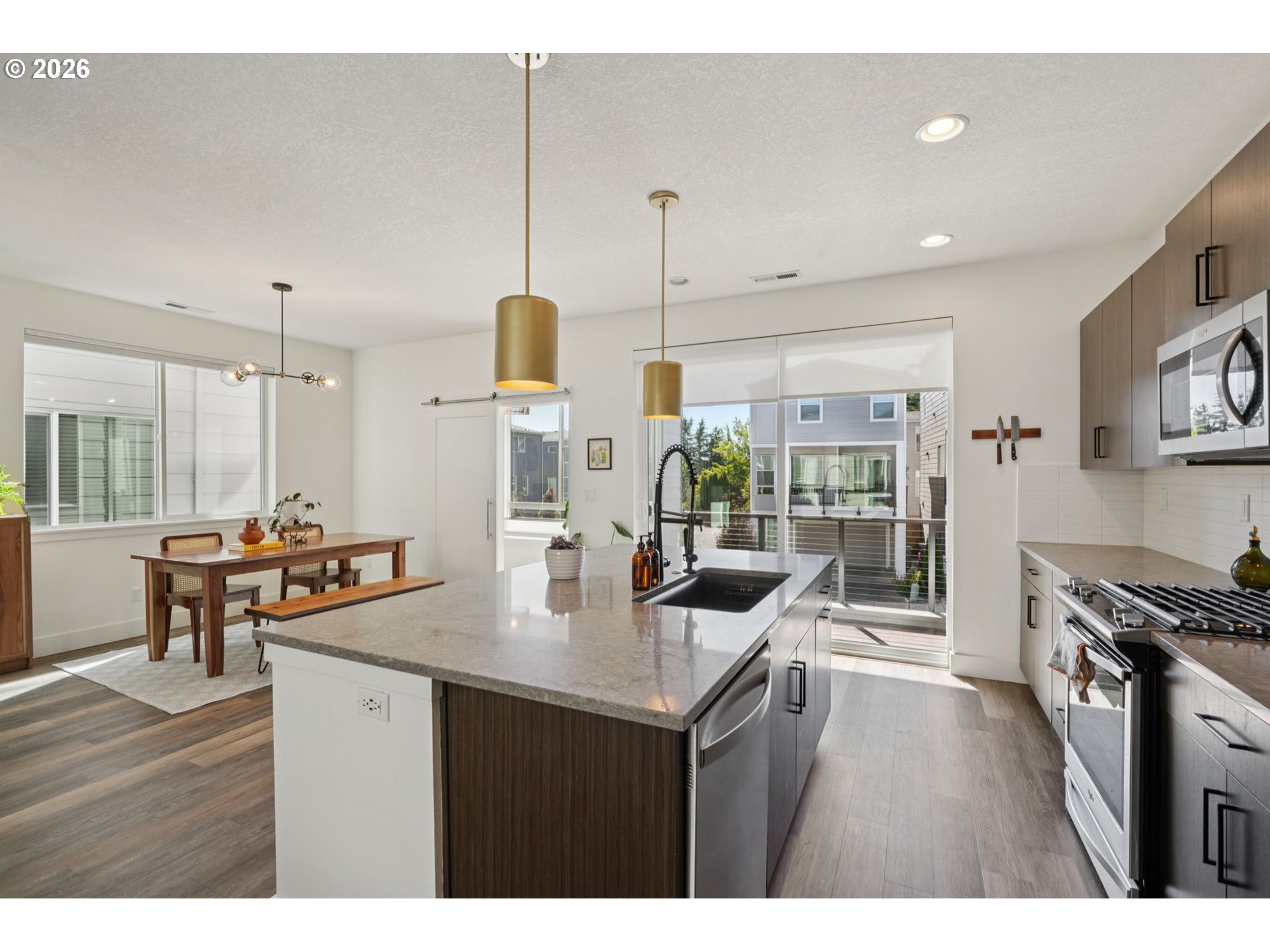 938 Southwest Adrian Terrace Beaverton, OR 97005 - Photo 8 of 27