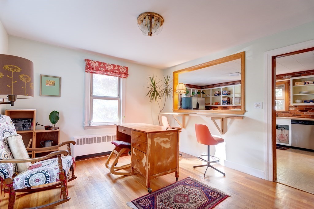 14 Apollo Road Worcester, MA 01605 - Photo 5 of 23 Gallery Image 5
