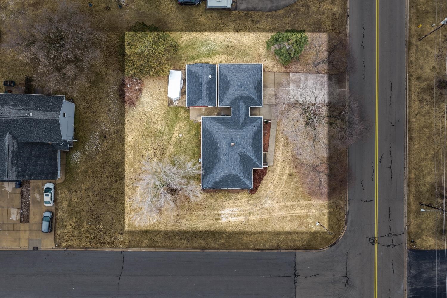 741 Parkview Road Green Bay, WI 54304 - Photo 29 of 30