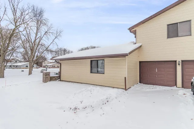 $199,900 | 103 96th Lane Northeast, Blaine, MN 55434