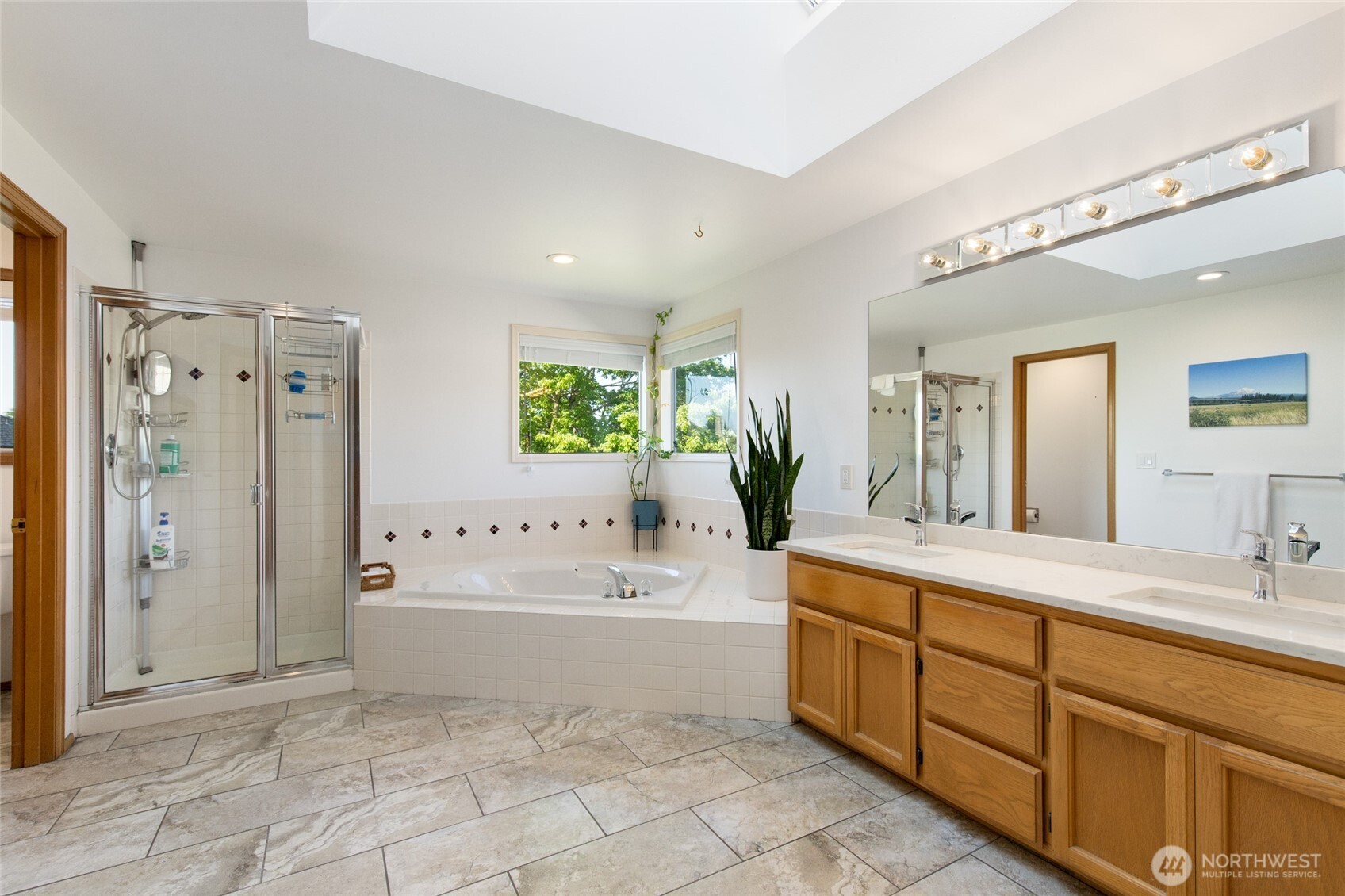 2423 240th Street Southeast Bothell, WA 98021 - Photo 24 of 40