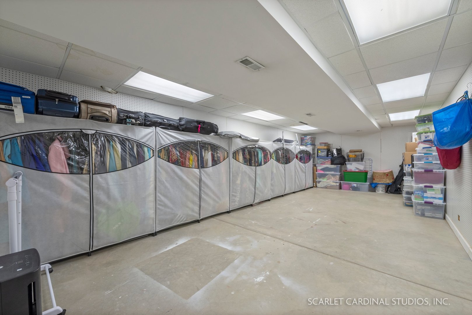 184 Prescott Drive Bartlett, IL 60103 - Photo 24 of 30 a view of an empty room with stairs