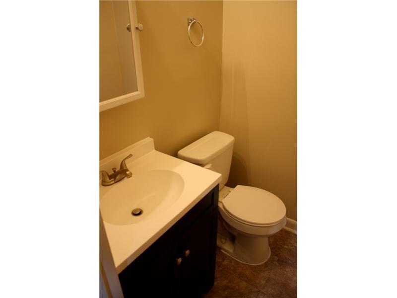 2801 Cardigan Road Indianapolis, IN 46268 - Photo 12 of 24 Gallery Image 12