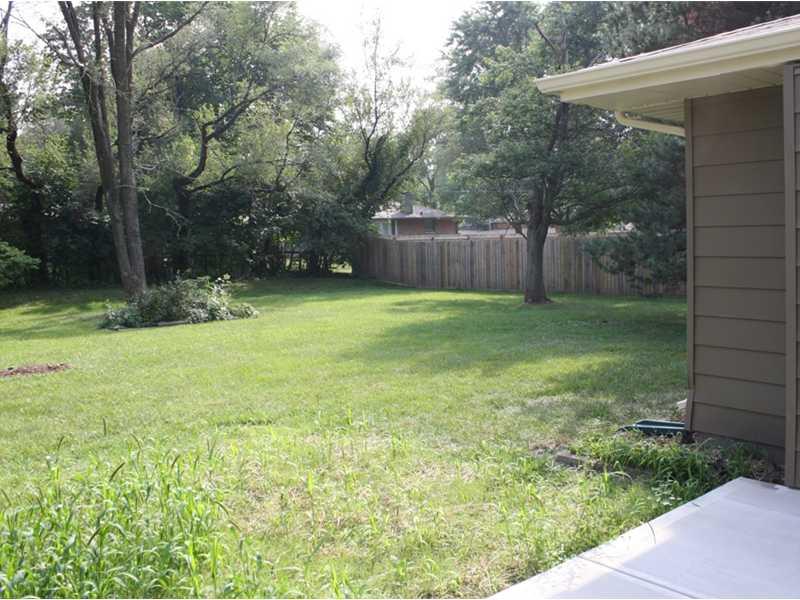 2801 Cardigan Road Indianapolis, IN 46268 - Photo 23 of 24 Gallery Image 23