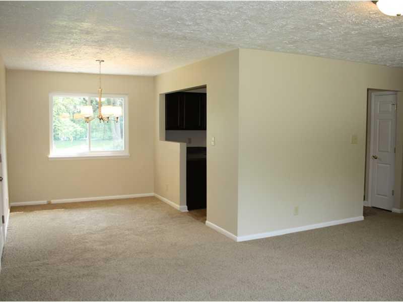 2801 Cardigan Road Indianapolis, IN 46268 - Photo 5 of 24 Gallery Image 5