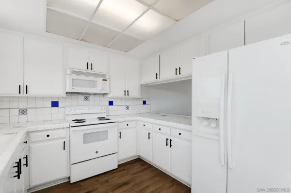 $450,000 | 625 South Fig Street, Unit 10, Escondido, CA 92025