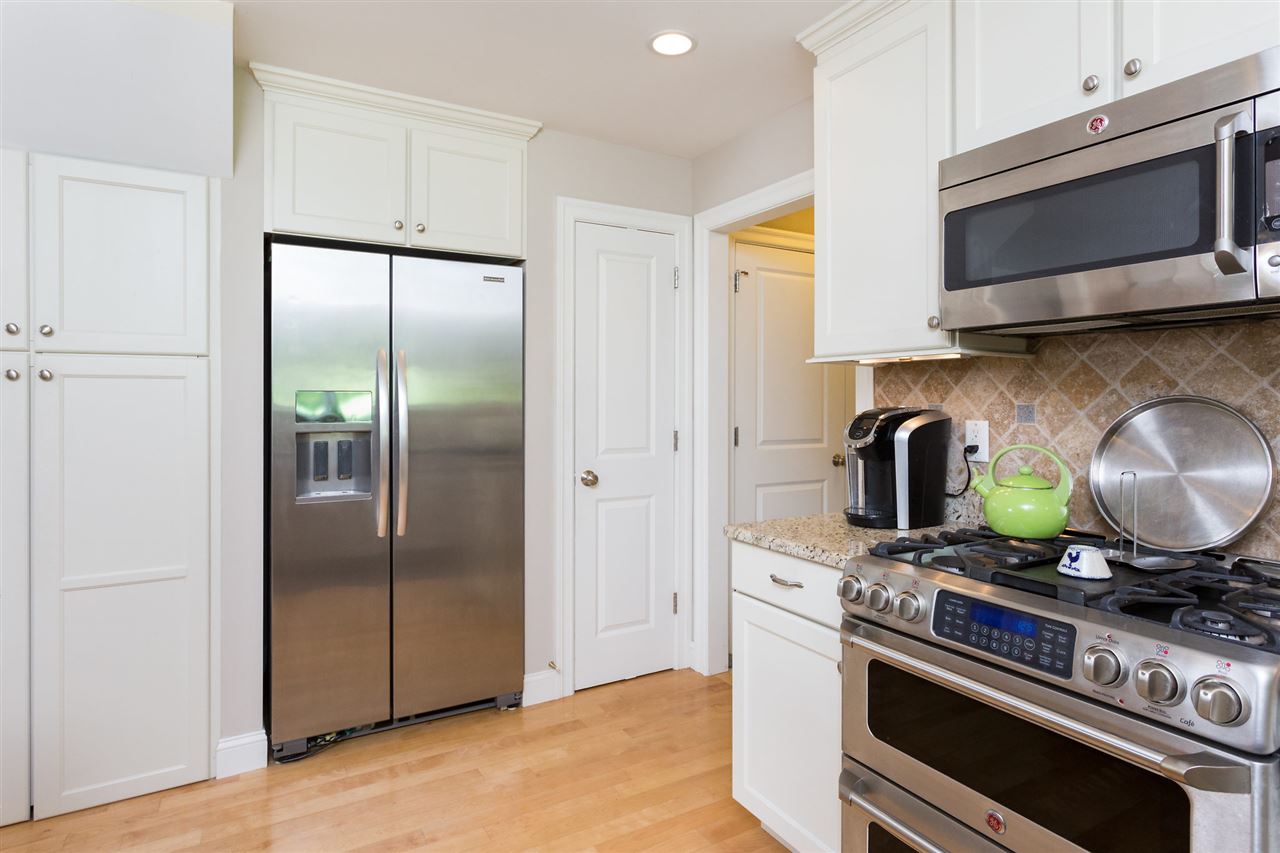 5 Maple Road North Hampton, NH 03862 - Photo 8 of 40