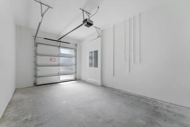 $12,000 | 9377 Tangerine Coast Drive, Boca Raton, FL 33434