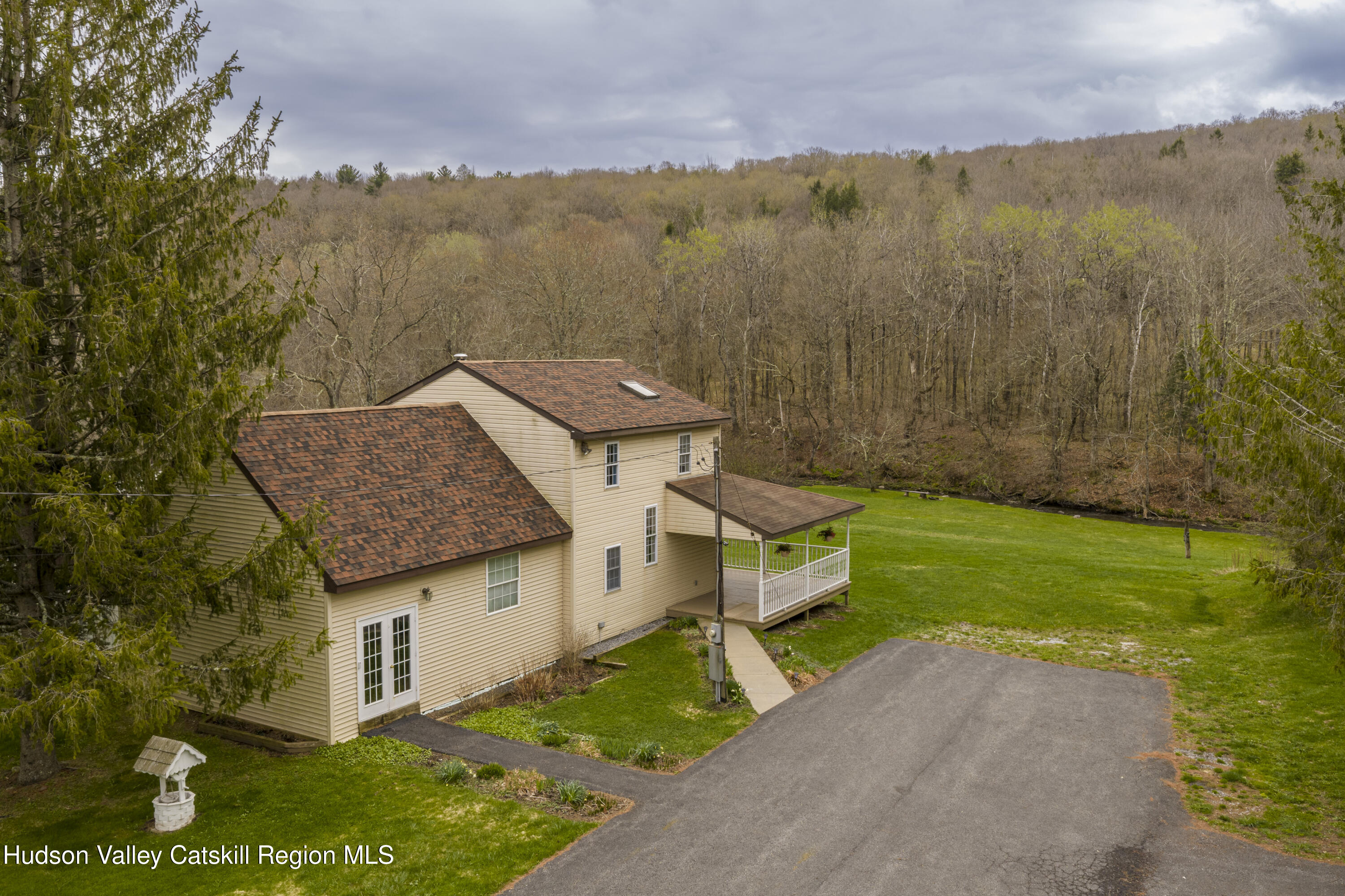 749 County Road 353 Rensselaerville, NY 12122 - Photo 27 of 36 Homestead Driveway
