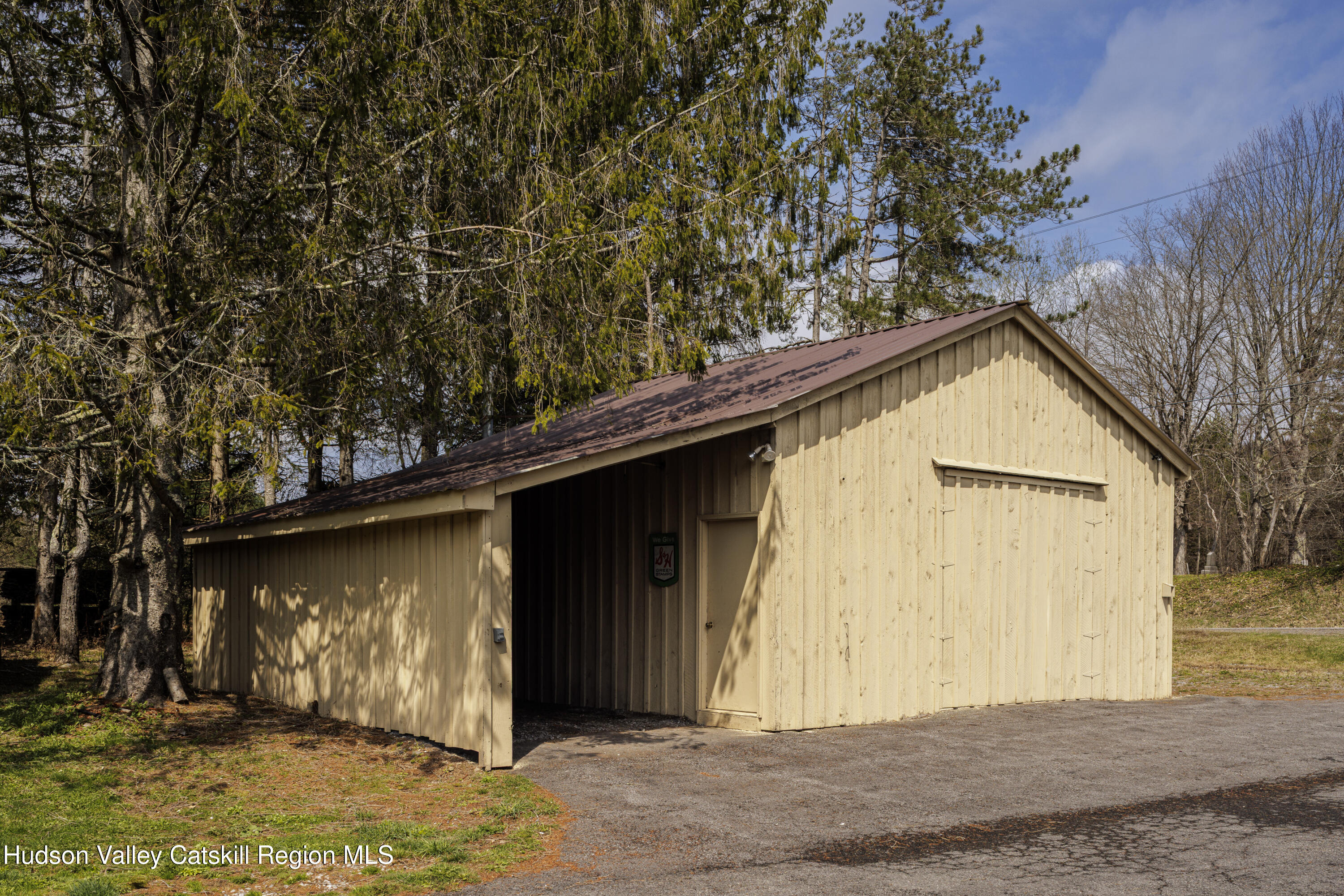 749 County Road 353 Rensselaerville, NY 12122 - Photo 28 of 36 Garage
