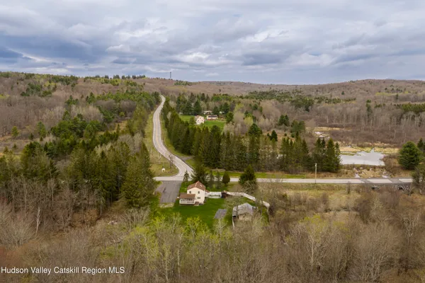 $400,000 | 749 County Road 353, Rensselaerville, NY 12122