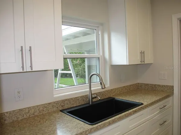 $1,975 | 1803 Pineview Circle, Winter Park, FL 32792