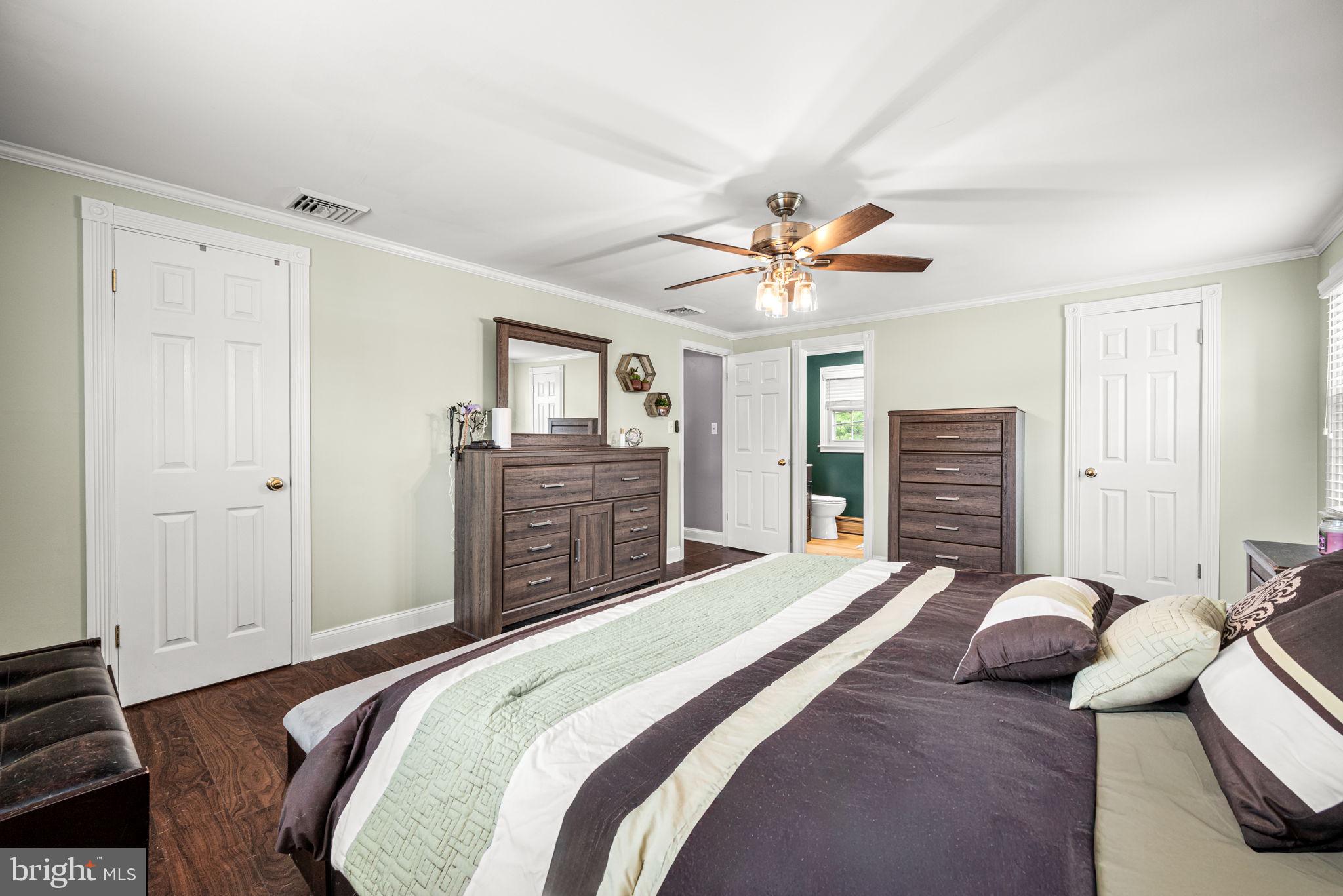 128 Terrace Road Levittown, PA 19056 - Photo 18 of 26