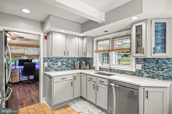 $470,000 | 128 Terrace Road, Levittown, PA 19056