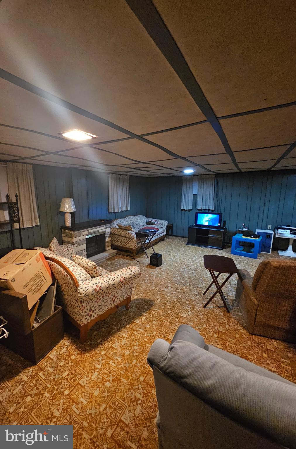 19001 Queen Drive Triangle, VA 22172 - Photo 21 of 22