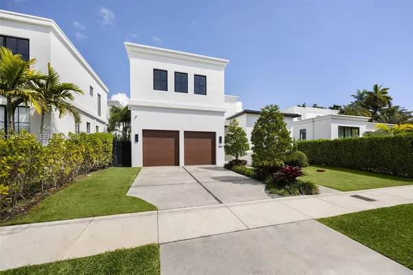 $50,000 | 885 Northeast 76th Street, Miami, FL 33138