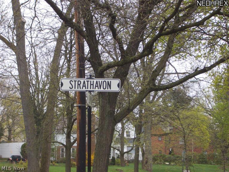 3666 Strathavon Road Cleveland, OH 44120 - Photo 12 of 20