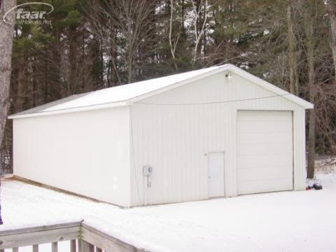 14329 Tuscola Road Clio, MI 48420 - Photo 6 of 7 20324976-5.JPG