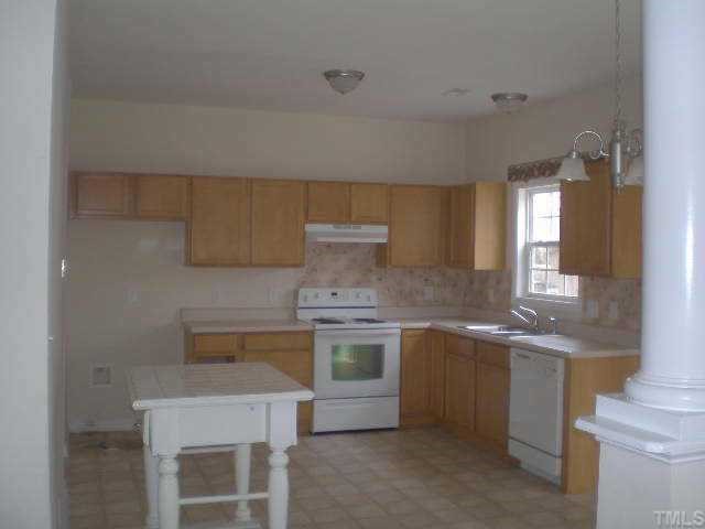 3125 Rendezvous Raleigh, NC 27610 - Photo 5 of 5 Kitchen View