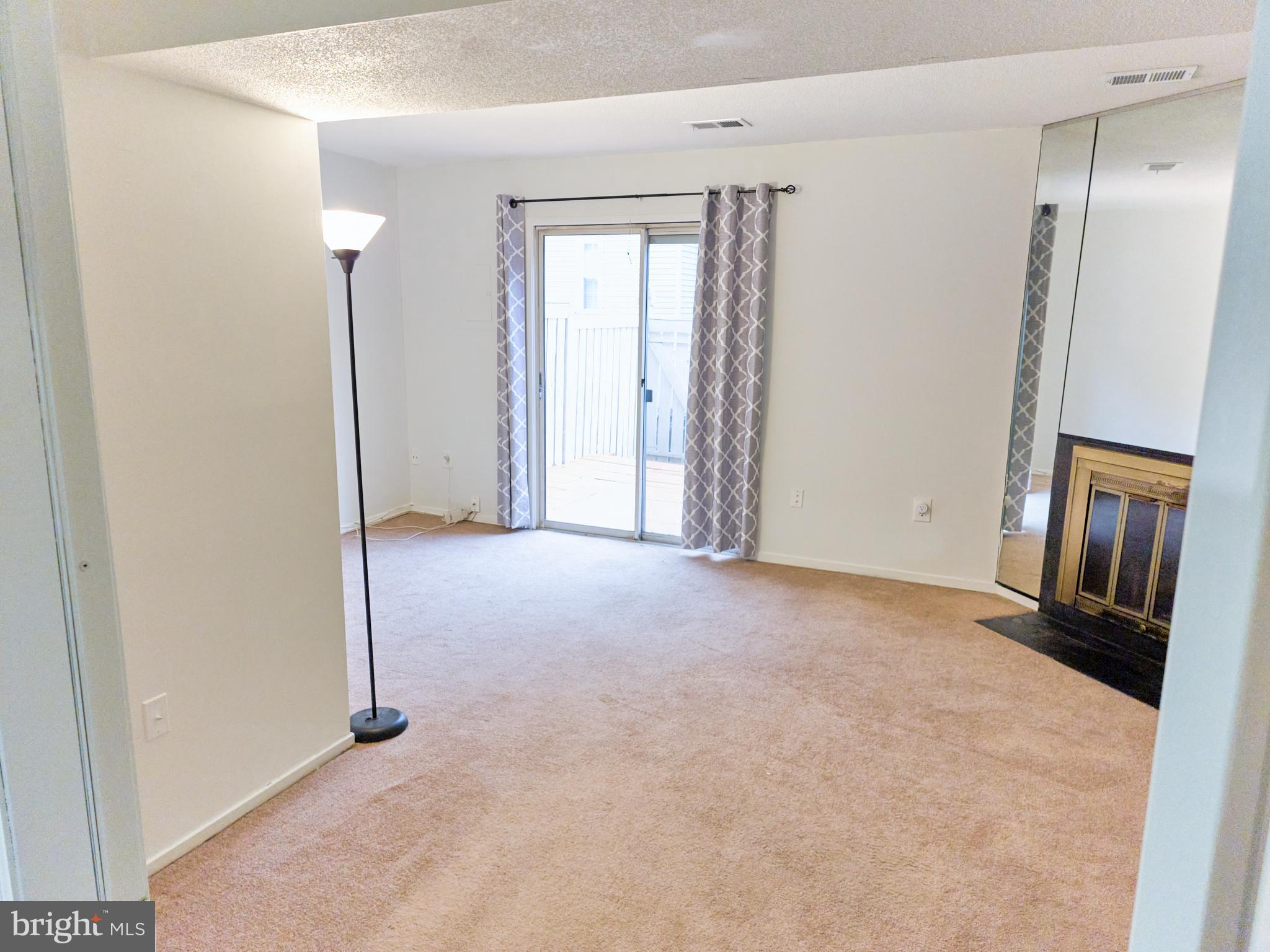 2476 Ridgehampton Court Reston, VA 20191 - Photo 19 of 22