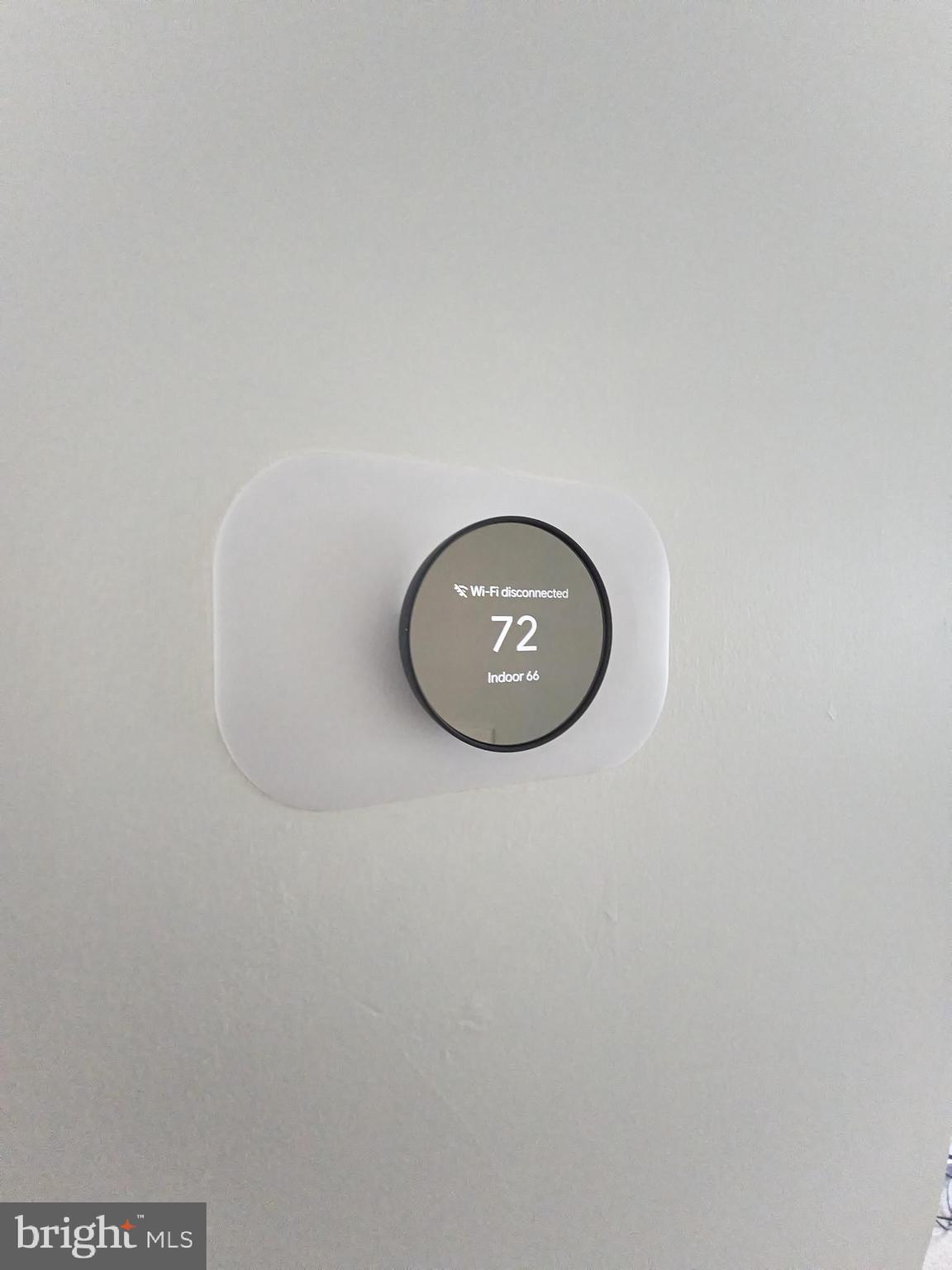 2476 Ridgehampton Court Reston, VA 20191 - Photo 5 of 22