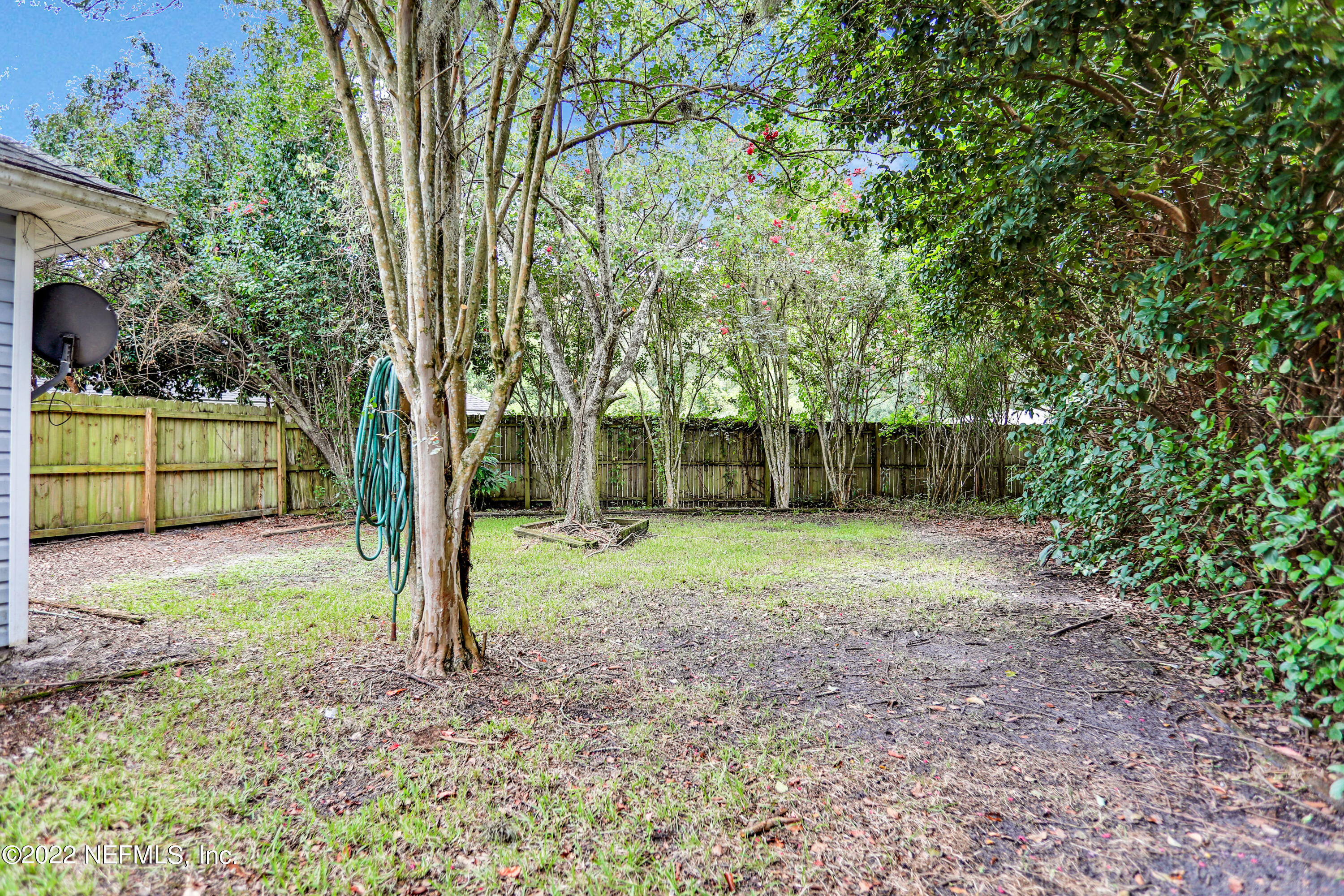 4637 Ridge Point Court Jacksonville, FL 32257 - Photo 18 of 19 Backyard