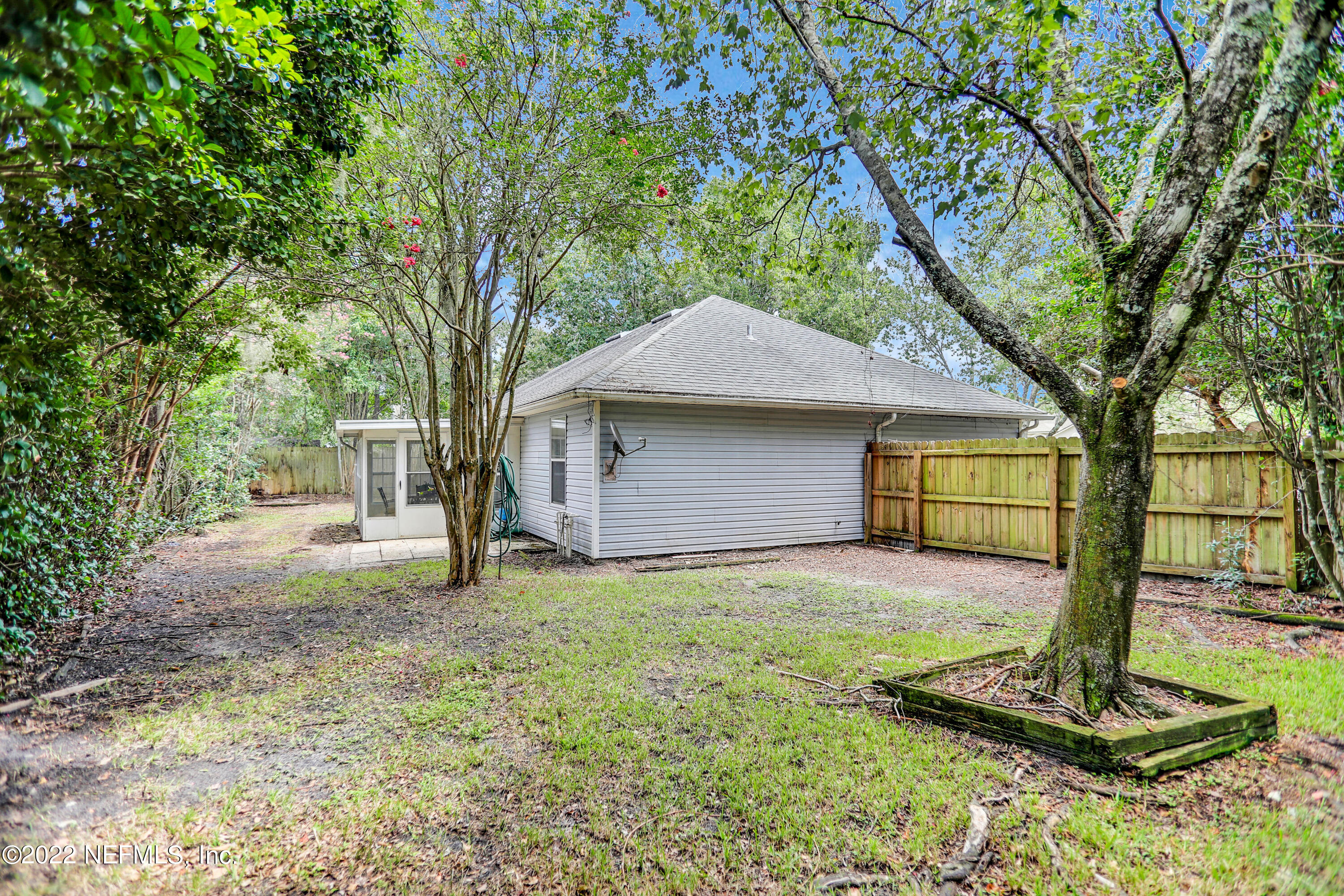 4637 Ridge Point Court Jacksonville, FL 32257 - Photo 19 of 19 Backyard