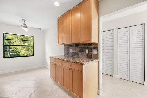 $62,900 | 13 Southport Lane, Unit H, Boynton Beach, FL 33436