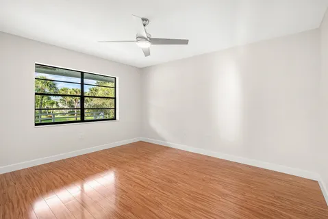 $62,900 | 13 Southport Lane, Unit H, Boynton Beach, FL 33436