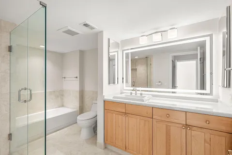 $62,900 | 13 Southport Lane, Unit H, Boynton Beach, FL 33436