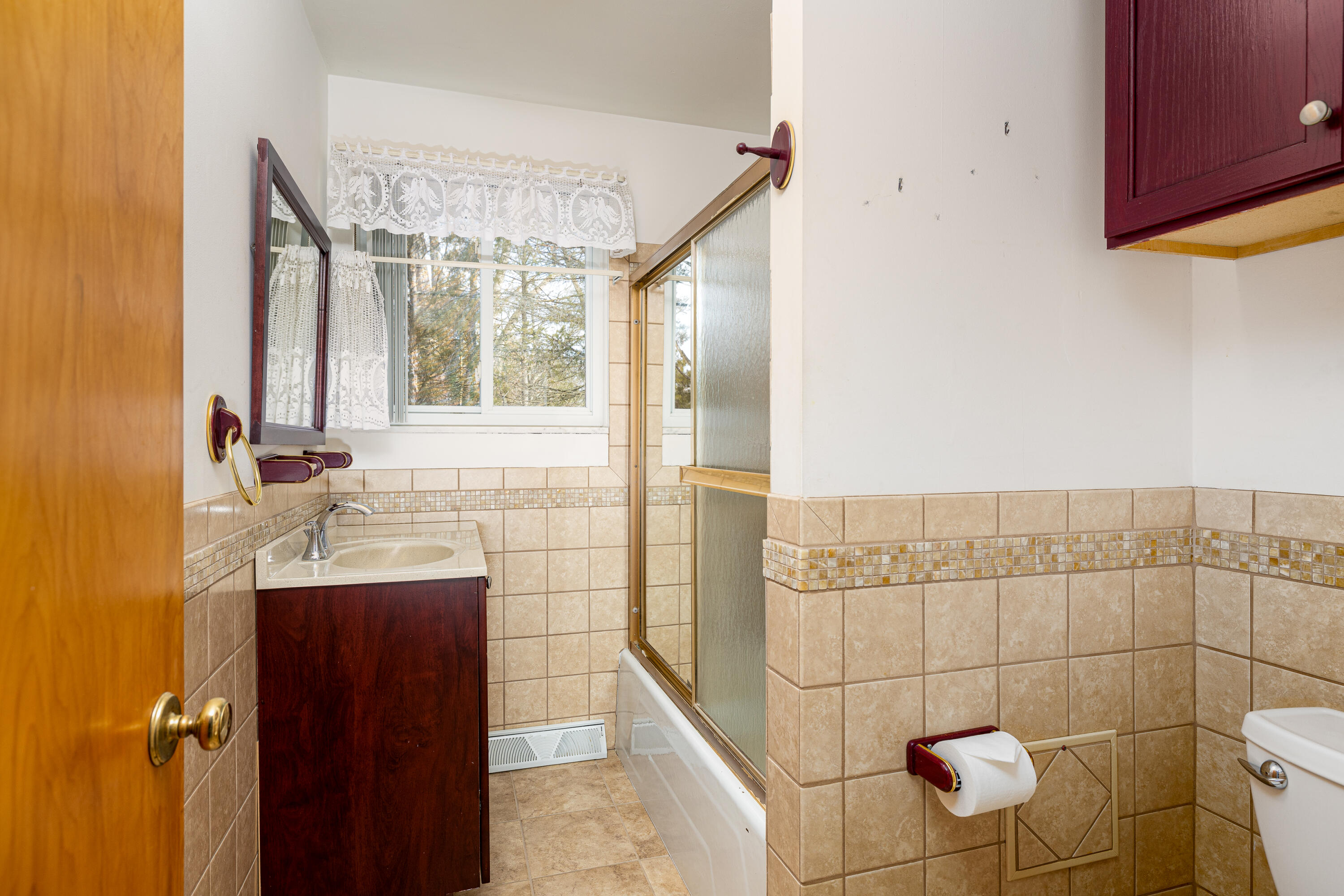 11081 Kelly Road Pinckney, MI 48169 - Photo 29 of 66 27 11081 Kelly Rd (46 of 49)