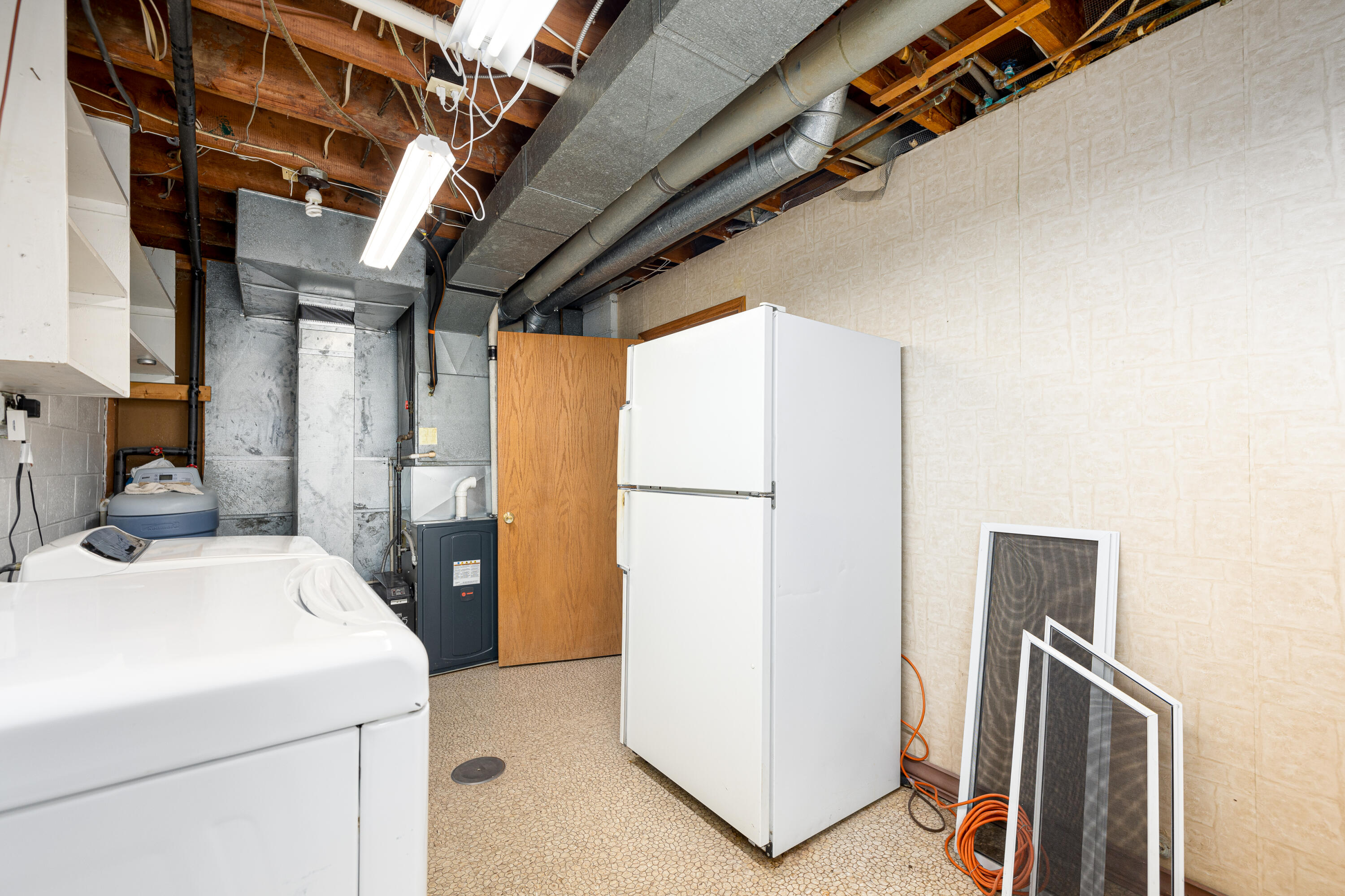 11081 Kelly Road Pinckney, MI 48169 - Photo 48 of 66 11081 Kelly Rd (48 of 49)