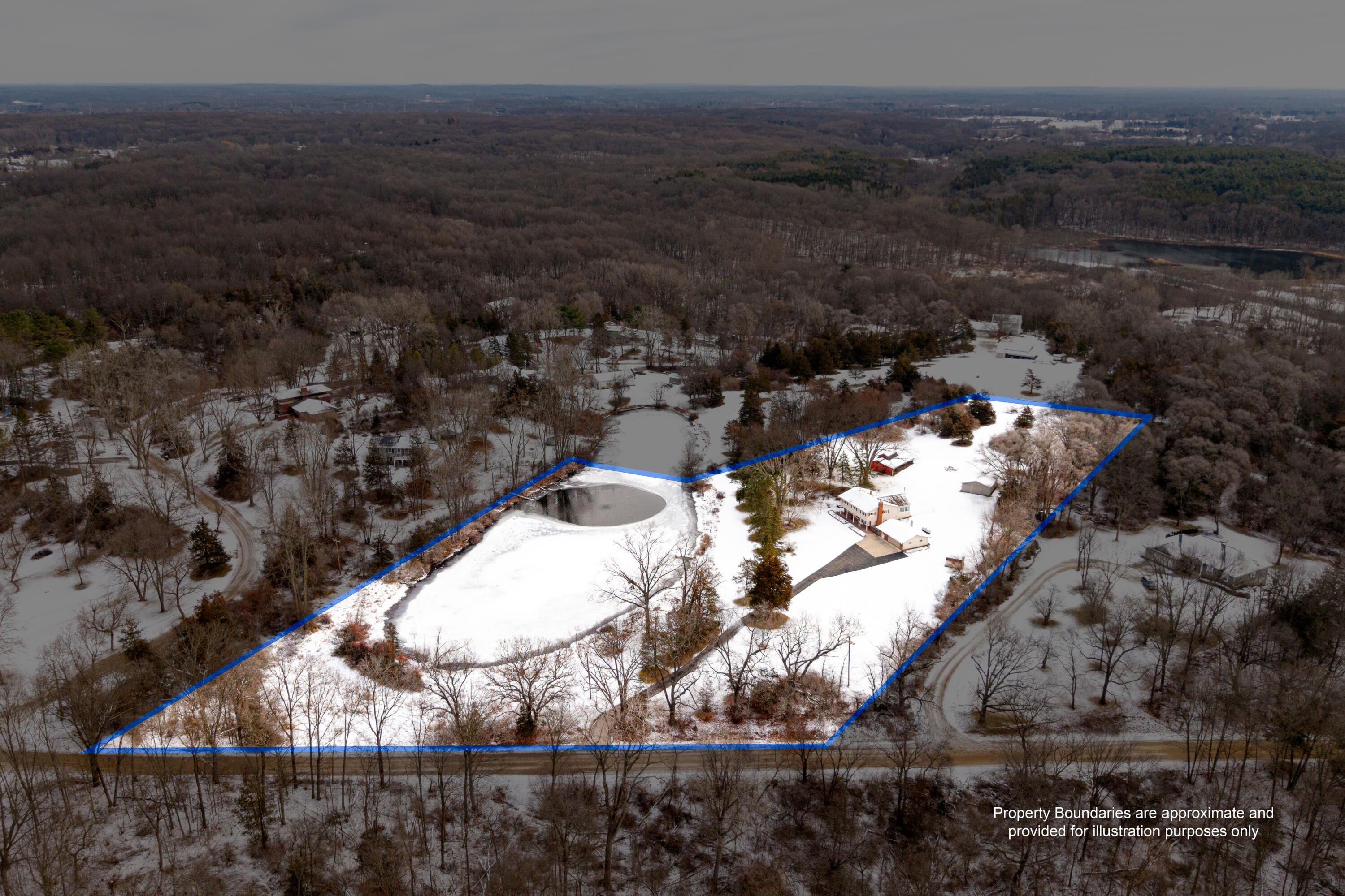 11081 Kelly Road Pinckney, MI 48169 - Photo 51 of 66 4 11081 Kelly Rd (5 of 17)