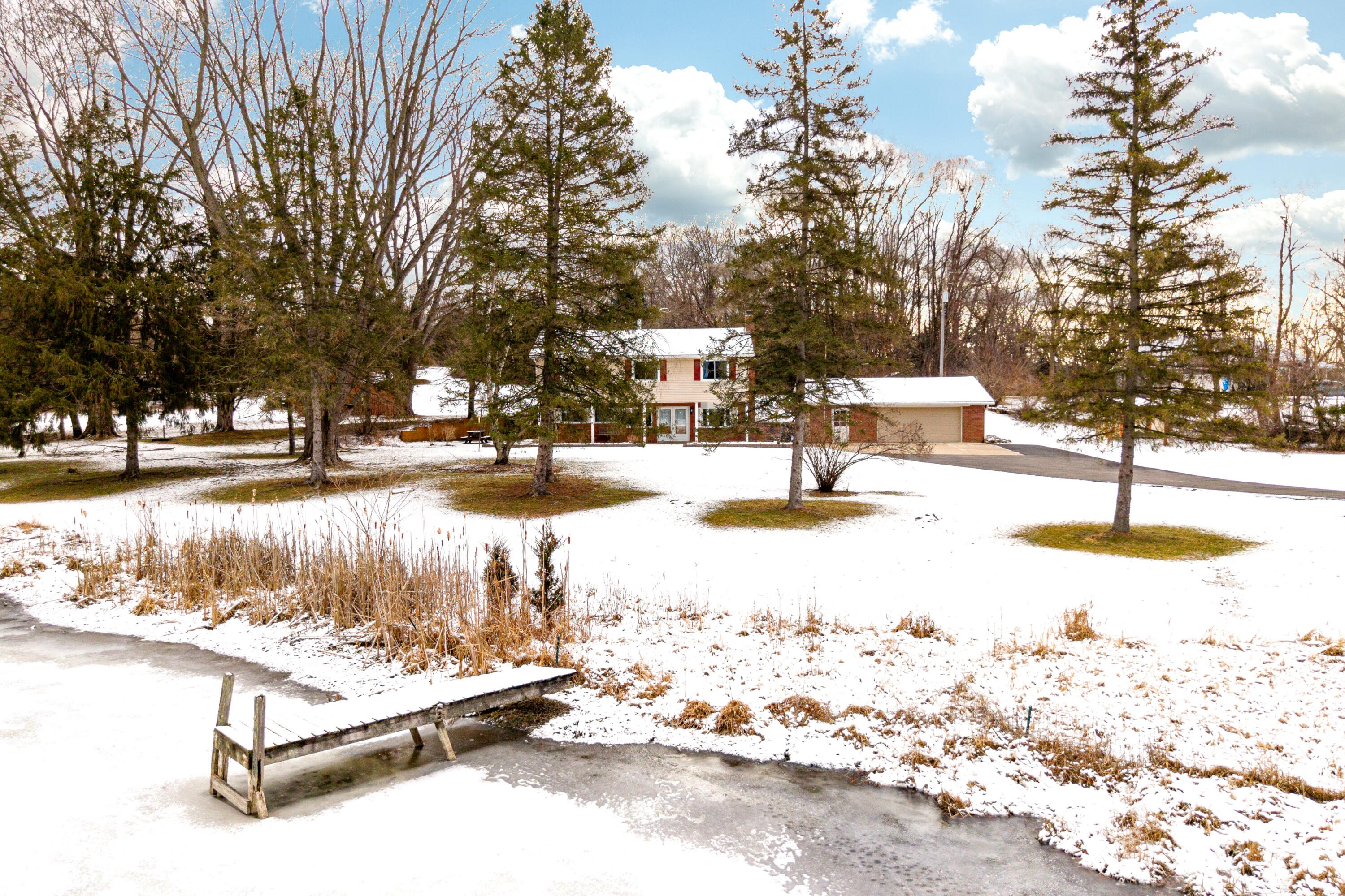 11081 Kelly Road Pinckney, MI 48169 - Photo 65 of 66 11081 Kelly Rd (17 of 17)