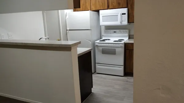 $1,175 | 16303 Lyons School Road, Unit 402, Spring, TX 77379