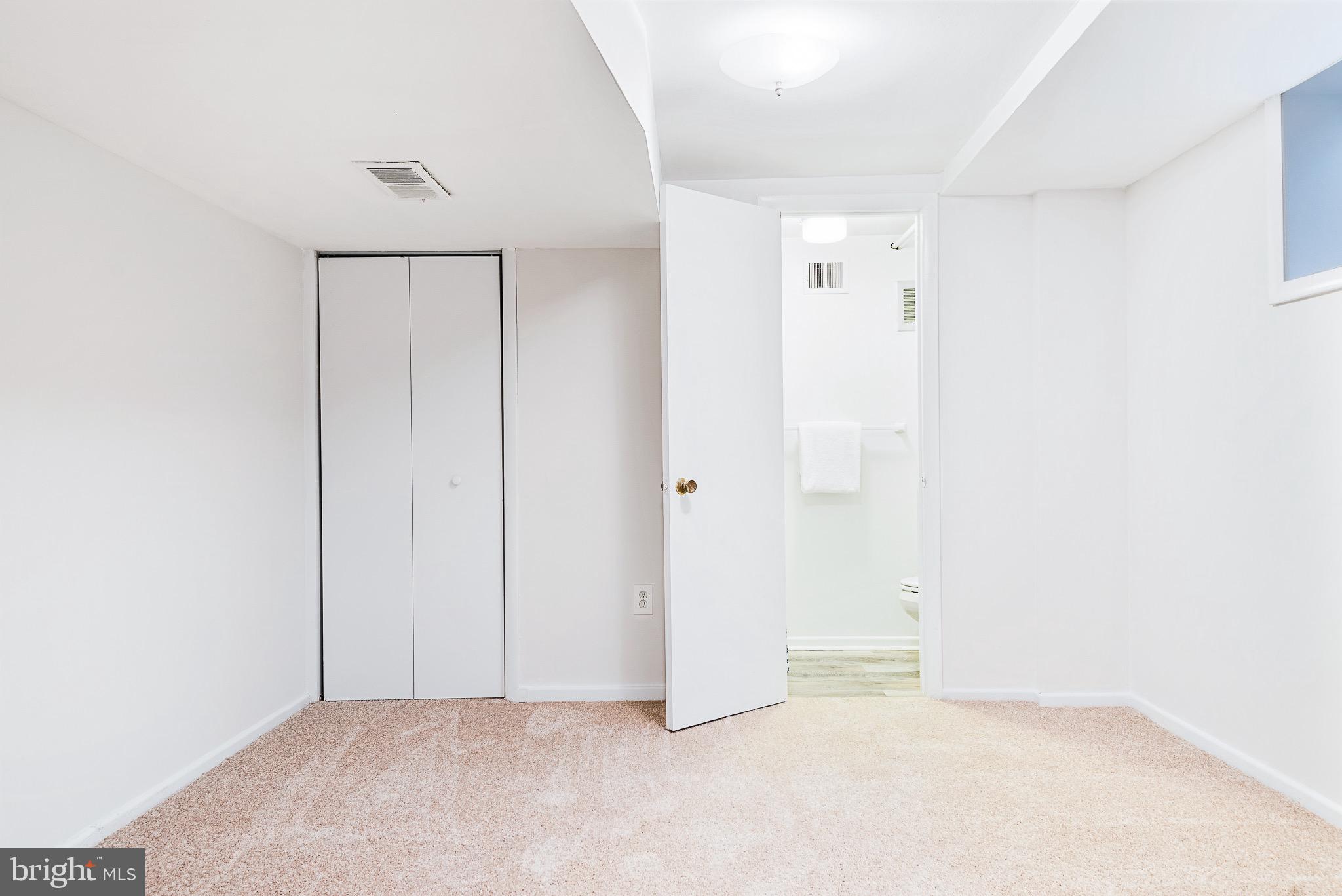 6304 Rockhurst Road Bethesda, MD 20817 - Photo 34 of 43 Gallery Image 34